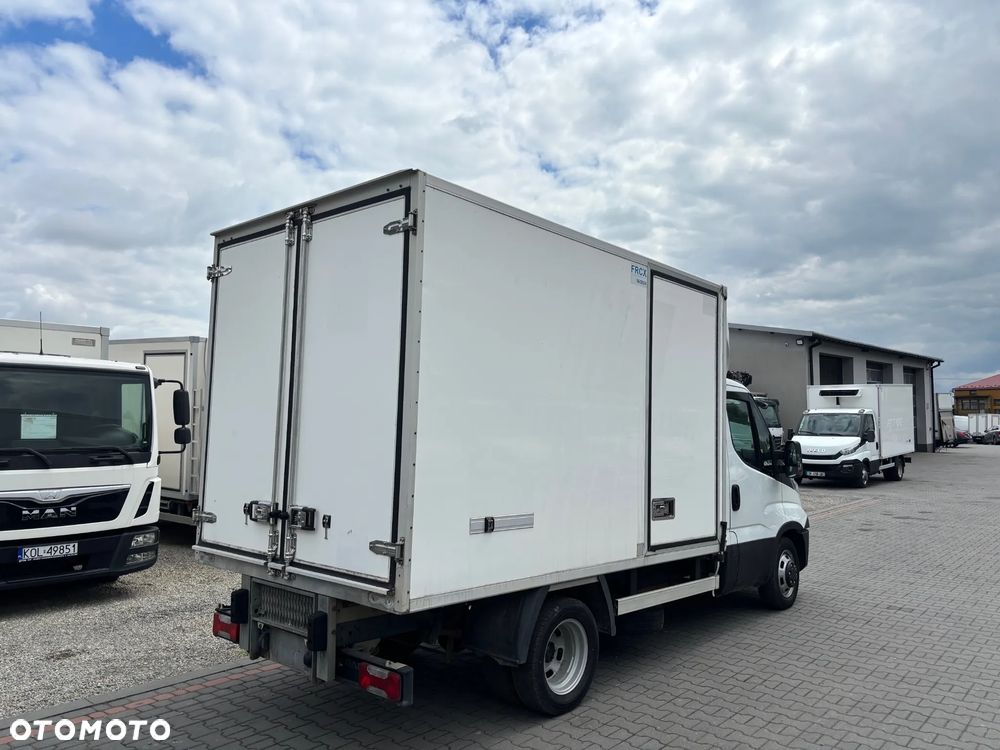 Iveco 35C13,35C14,35C15,35C16 CHLODNIA IZOTERMA PODWOZIE DO ZABUDOWY - 5