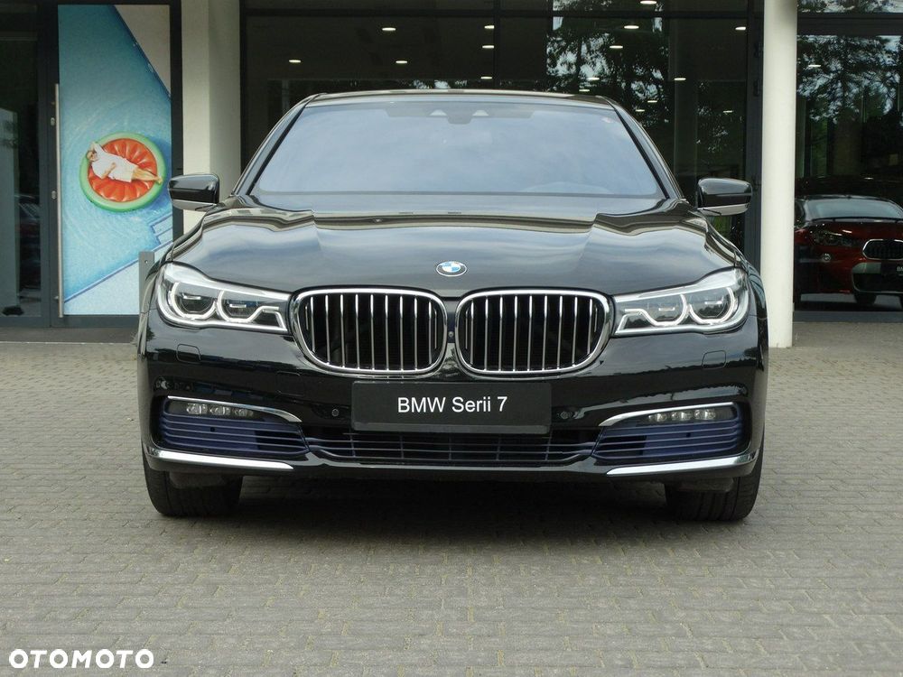 BMW Seria 7 740d xDrive - 8