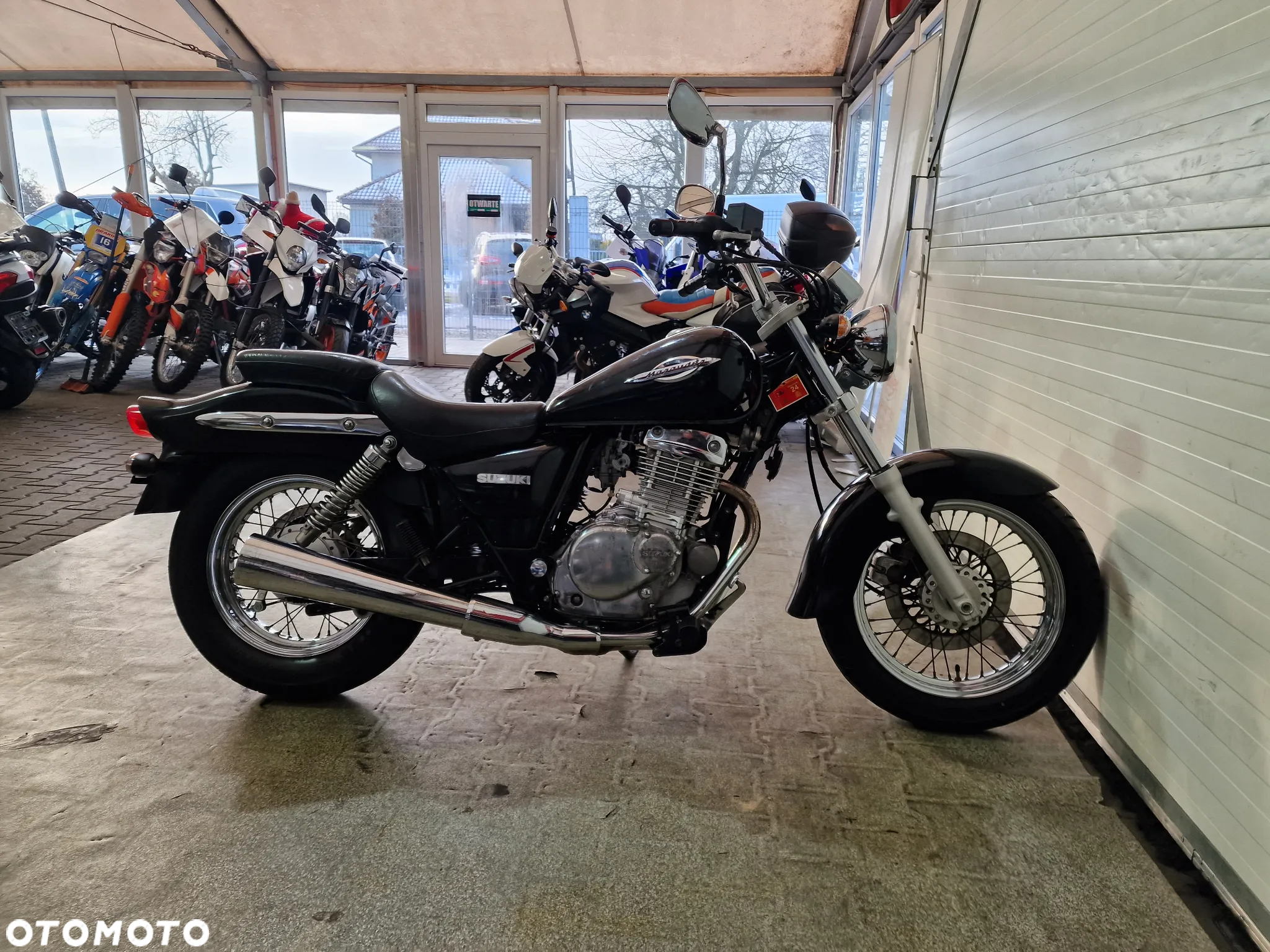 Suzuki Marauder - 24