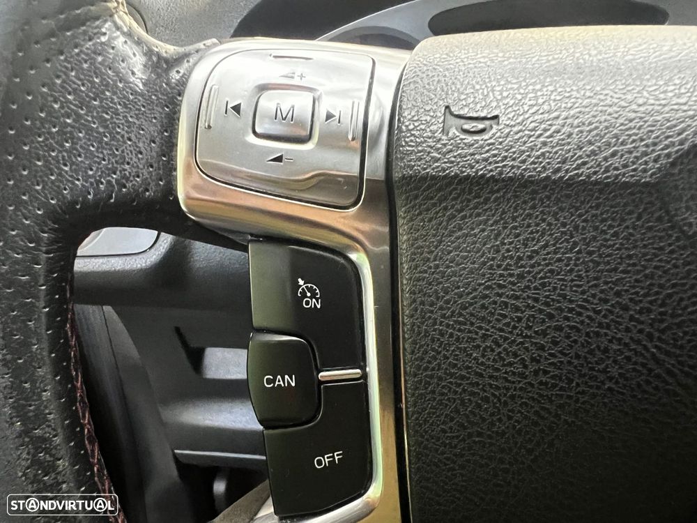 Ford S-Max 2.2 TDCi Titanium 7L - 27