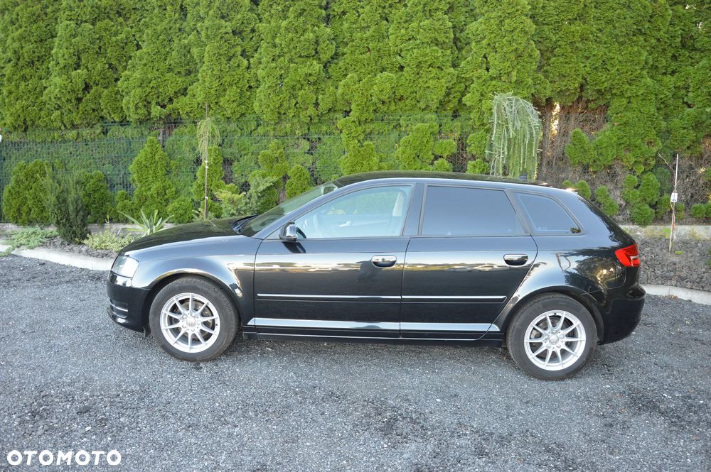 Audi A3 Sportback - 14
