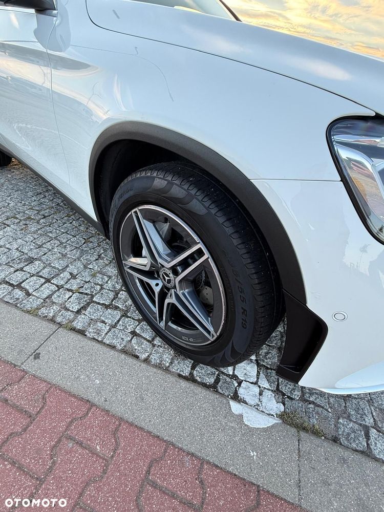 Mercedes-Benz GLC 200 4-Matic - 8