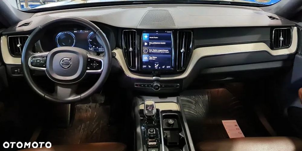 Volvo XC 60 T8 AWD Plug-In Hybrid Inscription Expression - 6