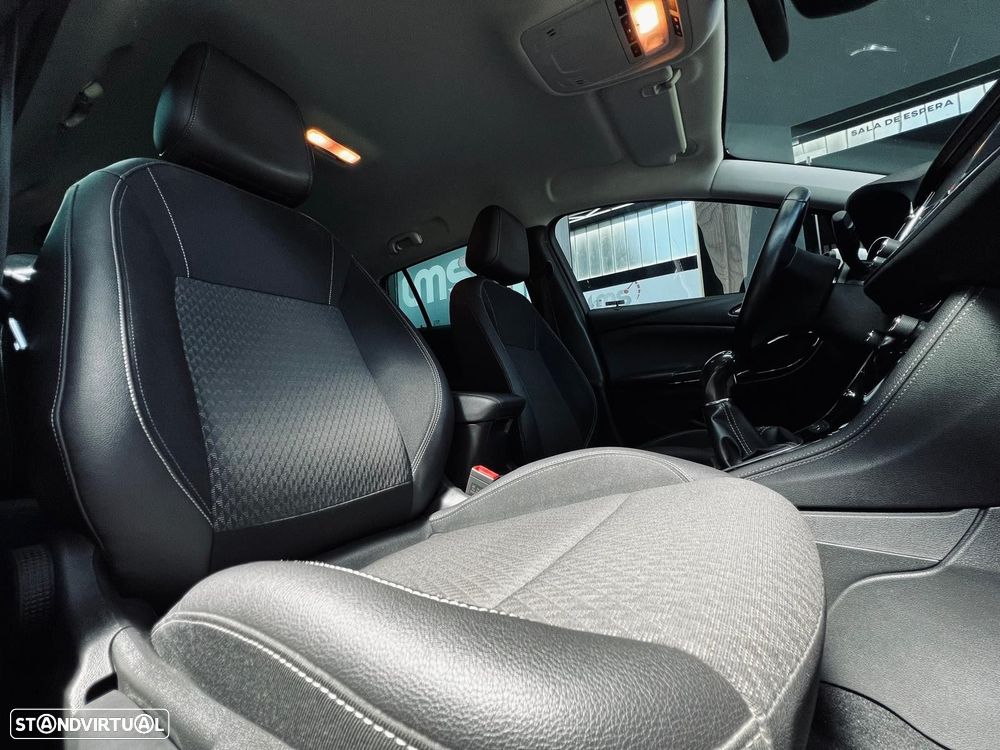 Opel Astra Sports Tourer 1.6 CDTI Innovation S/S - 37
