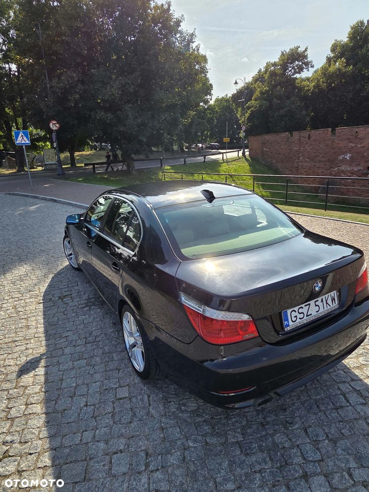 BMW Seria 5 520d - 4