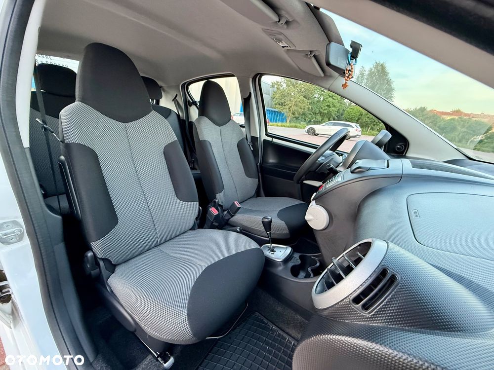 Toyota Aygo Multi Mode Connect - 15