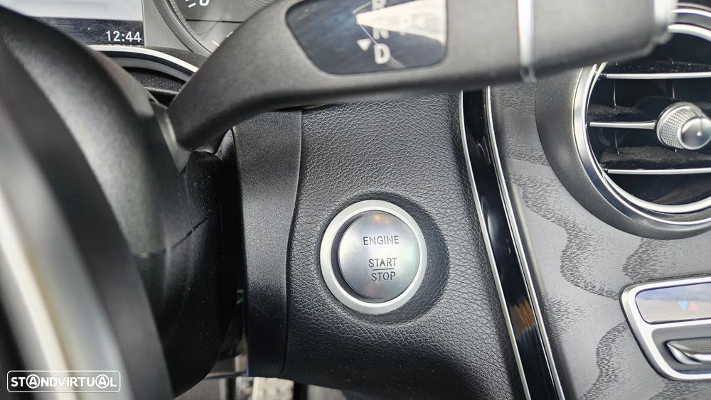 Mercedes-Benz C 220 d Cabrio 9G-Tronic AMG Line Plus - 20