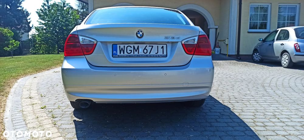 BMW Seria 3 318d - 12