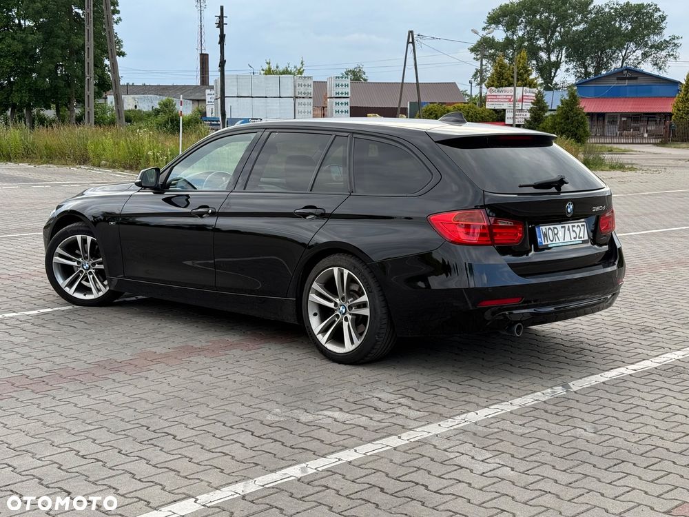 BMW Seria 3 320d Touring Blue Performance Sport Line - 12