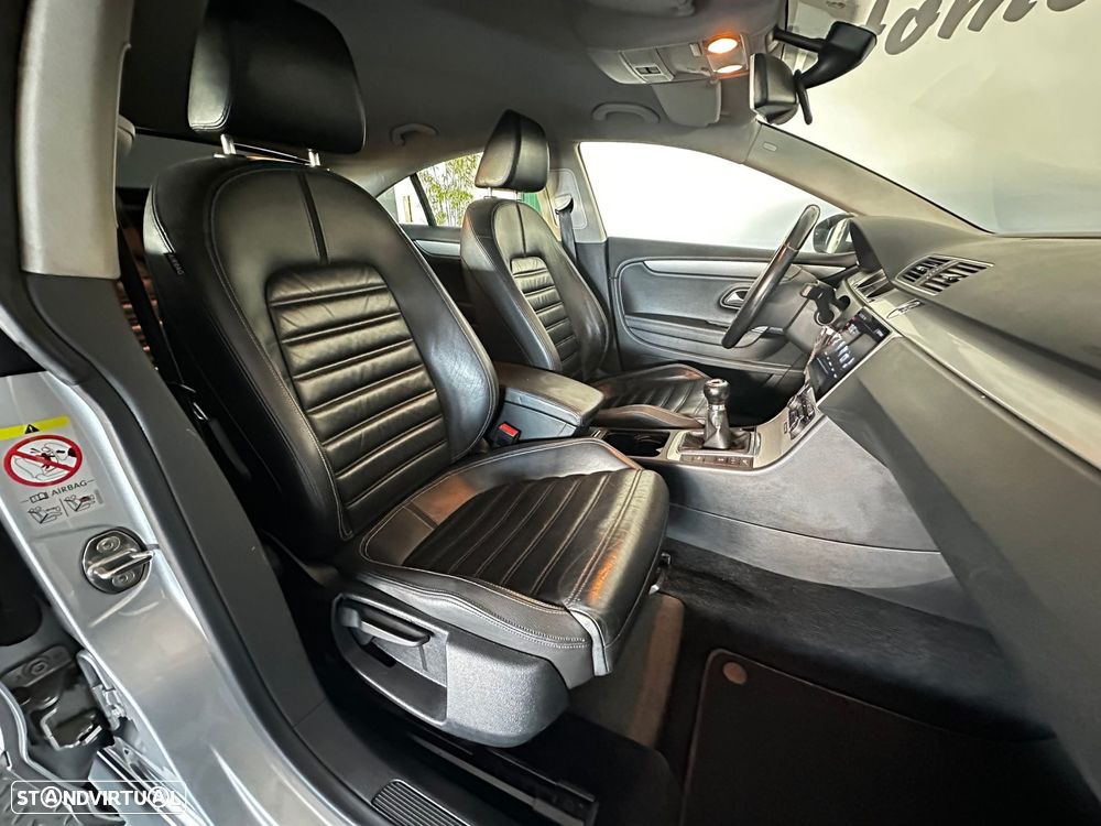 VW Passat CC 2.0 TDi BlueMotion - 29