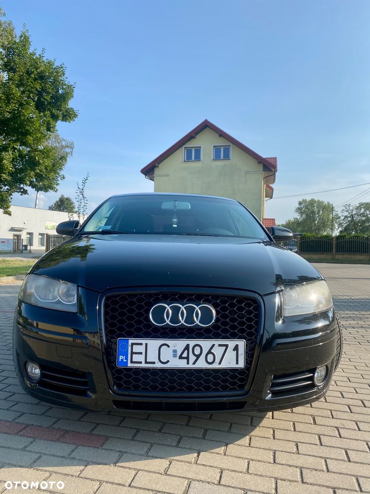 Audi A3 1.6 Ambiente - 2
