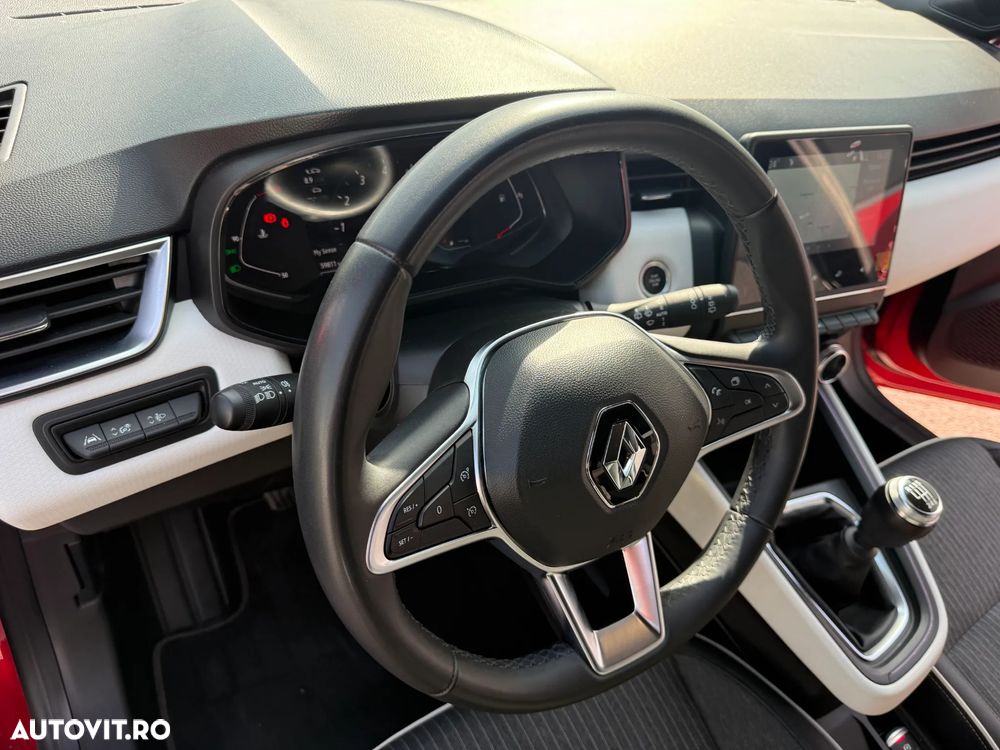 Renault Clio V TCe 90 Techno - 14