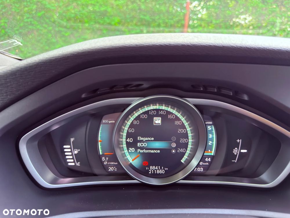 Volvo V40 D3 RDesign - 21