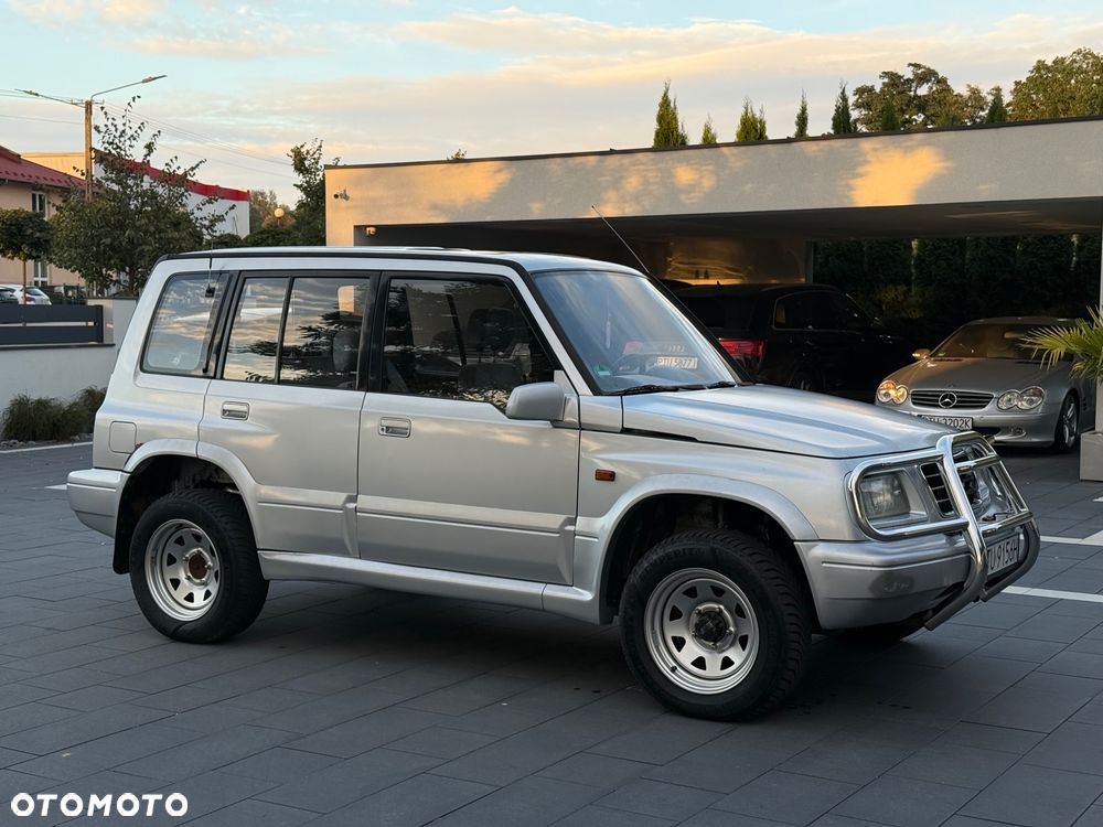 Suzuki Vitara 2.0 V6 Long - 5