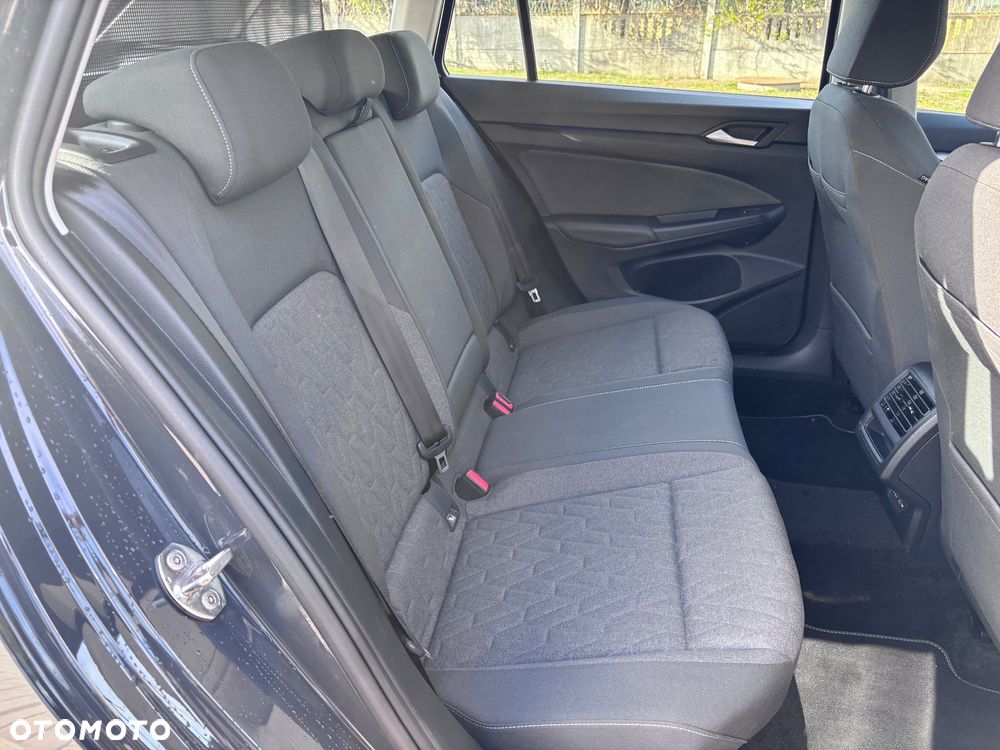 Volkswagen Golf 2.0 TDI SCR DSG Life - 18