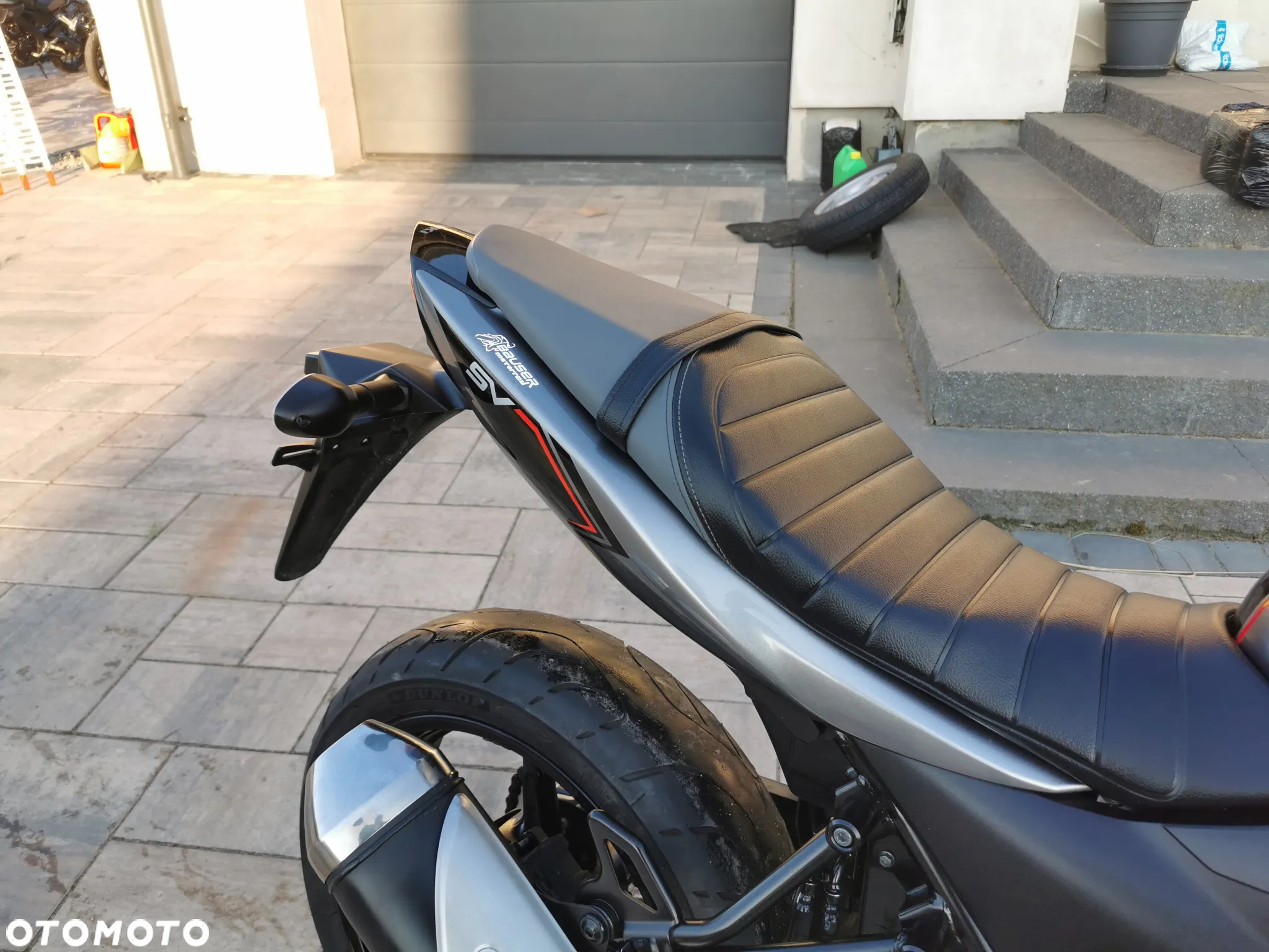 Suzuki SV - 20