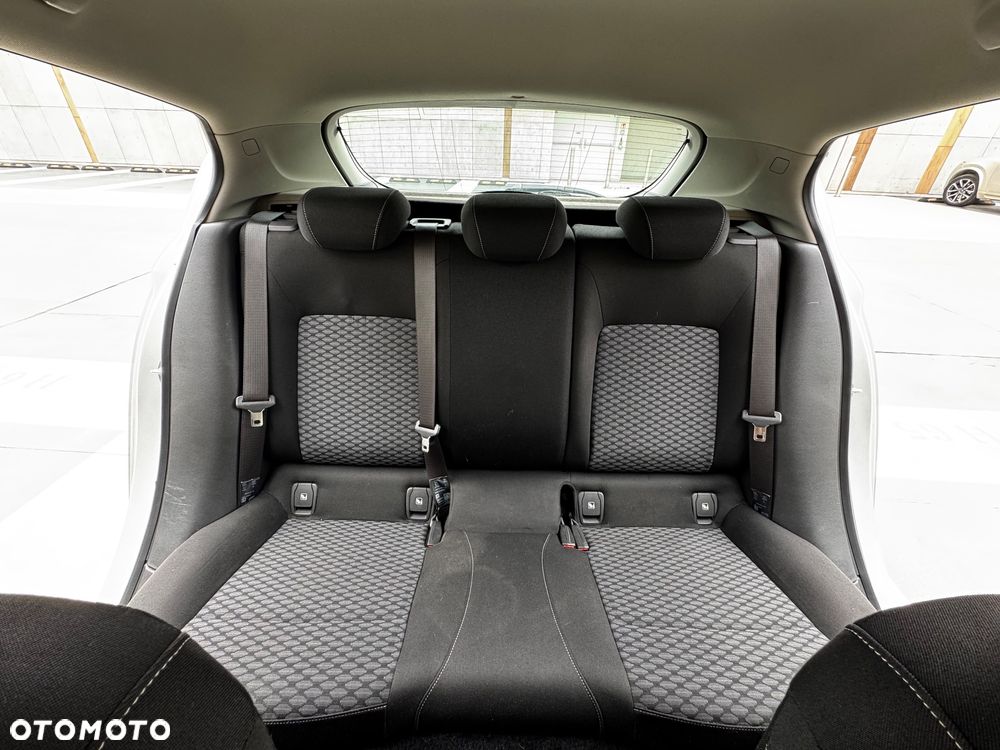 Opel Astra 1.0 T GPF Elite S&S - 14