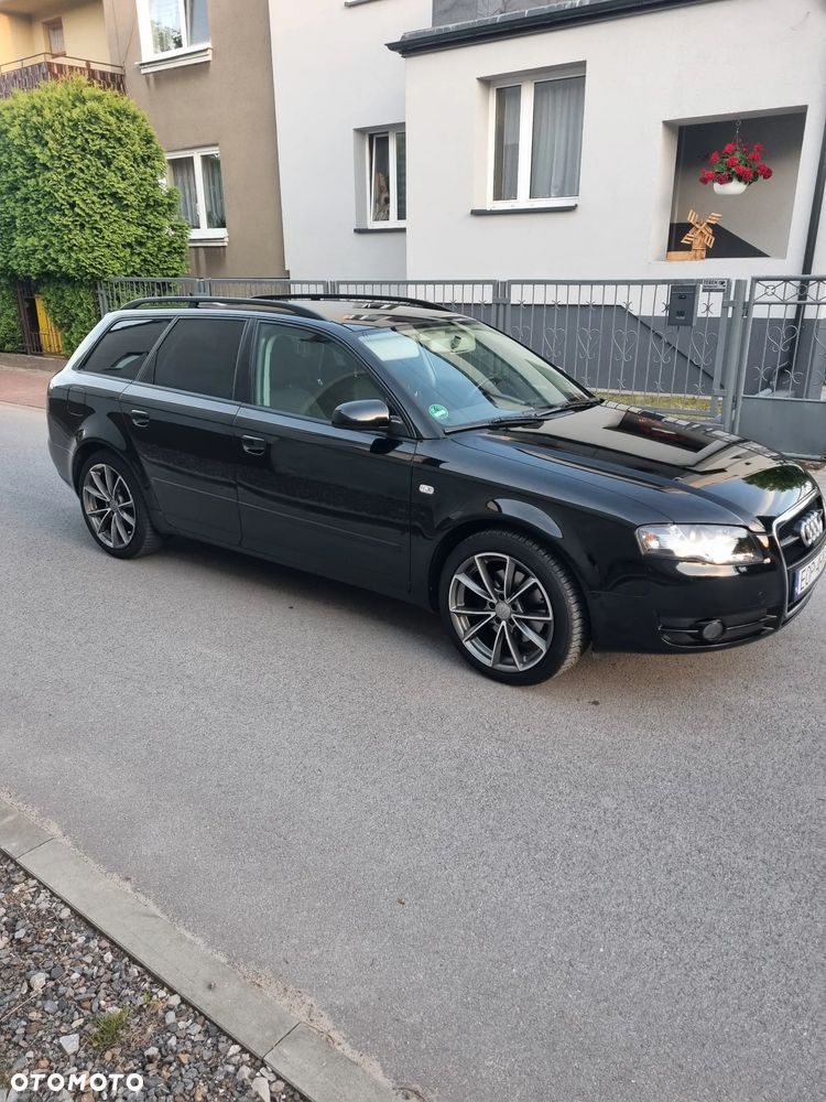 Audi A4 Avant - 4