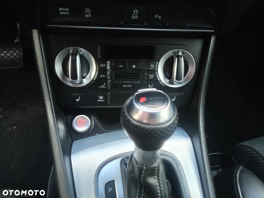 Audi Q3 2.0 TDI Quattro Design S tronic - 24