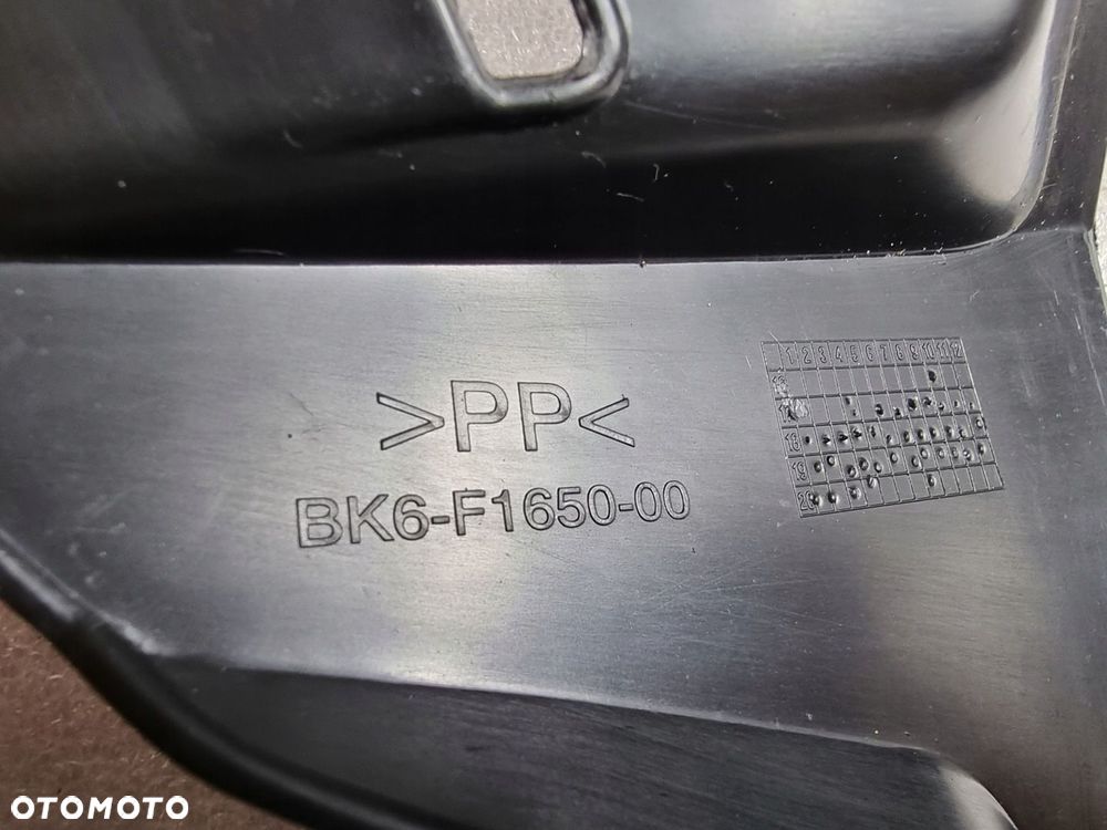 Yamaha YZF R125 19-21 Błotnik tył nad koło - 5