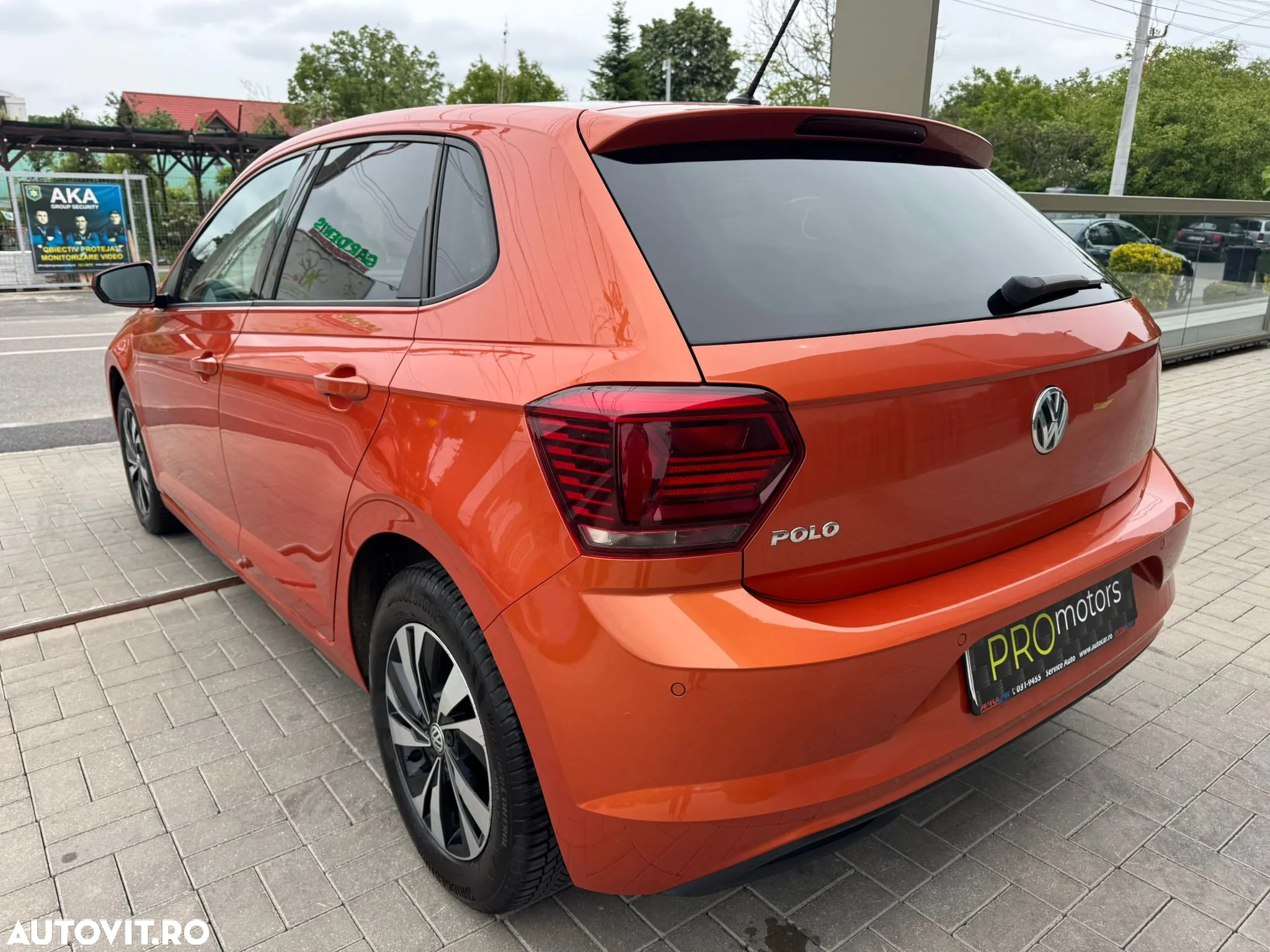 Volkswagen Polo 1.0 TSI Comfortline - 12