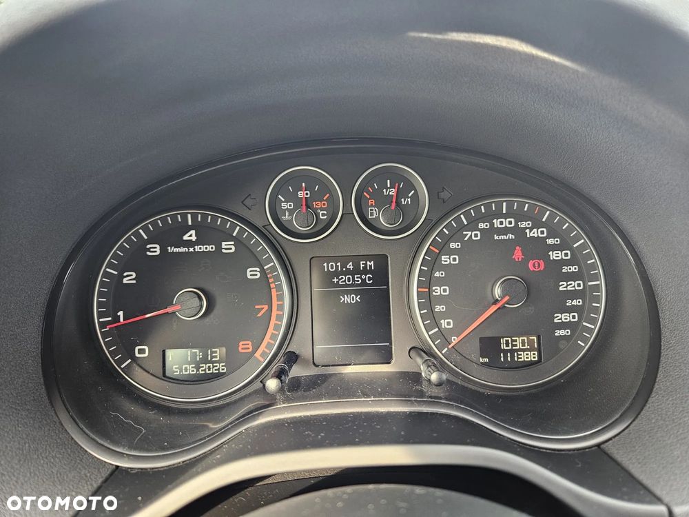 Audi A3 Sportback 1.8 TFSI Attraction - 10