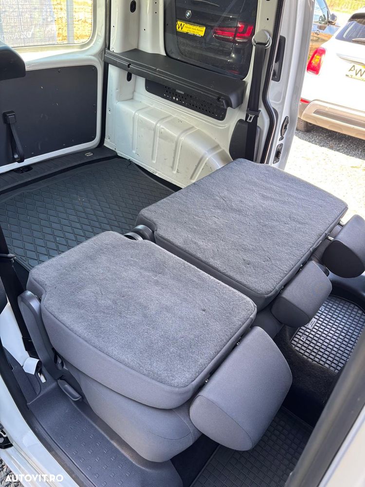 Volkswagen Caddy 2.0 TDI 4Motion Comfortline - 37