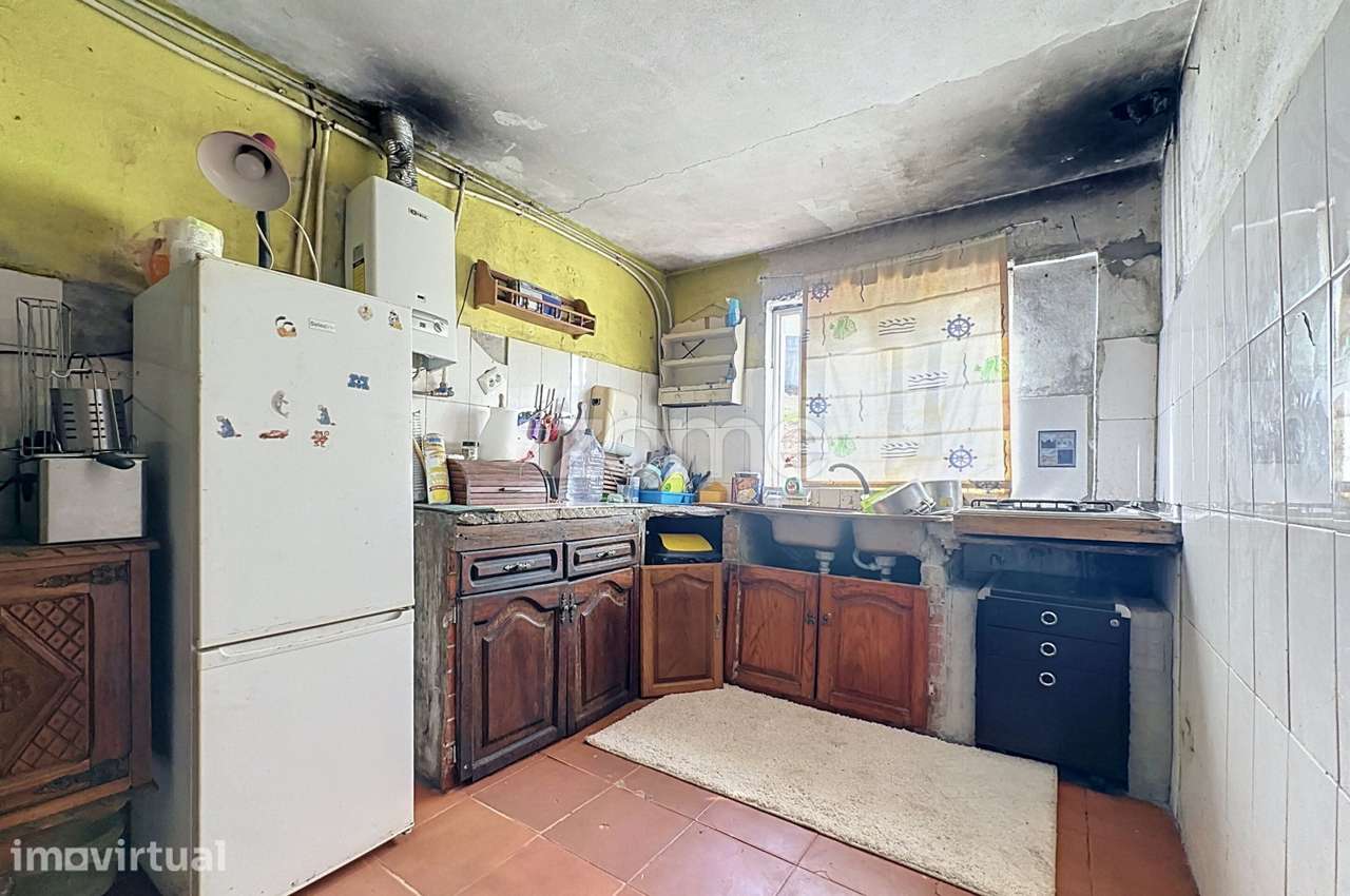 Moradia para Remodelar com Terreno em Tavarede, Figueira da Foz - Grande imagem: 4/34