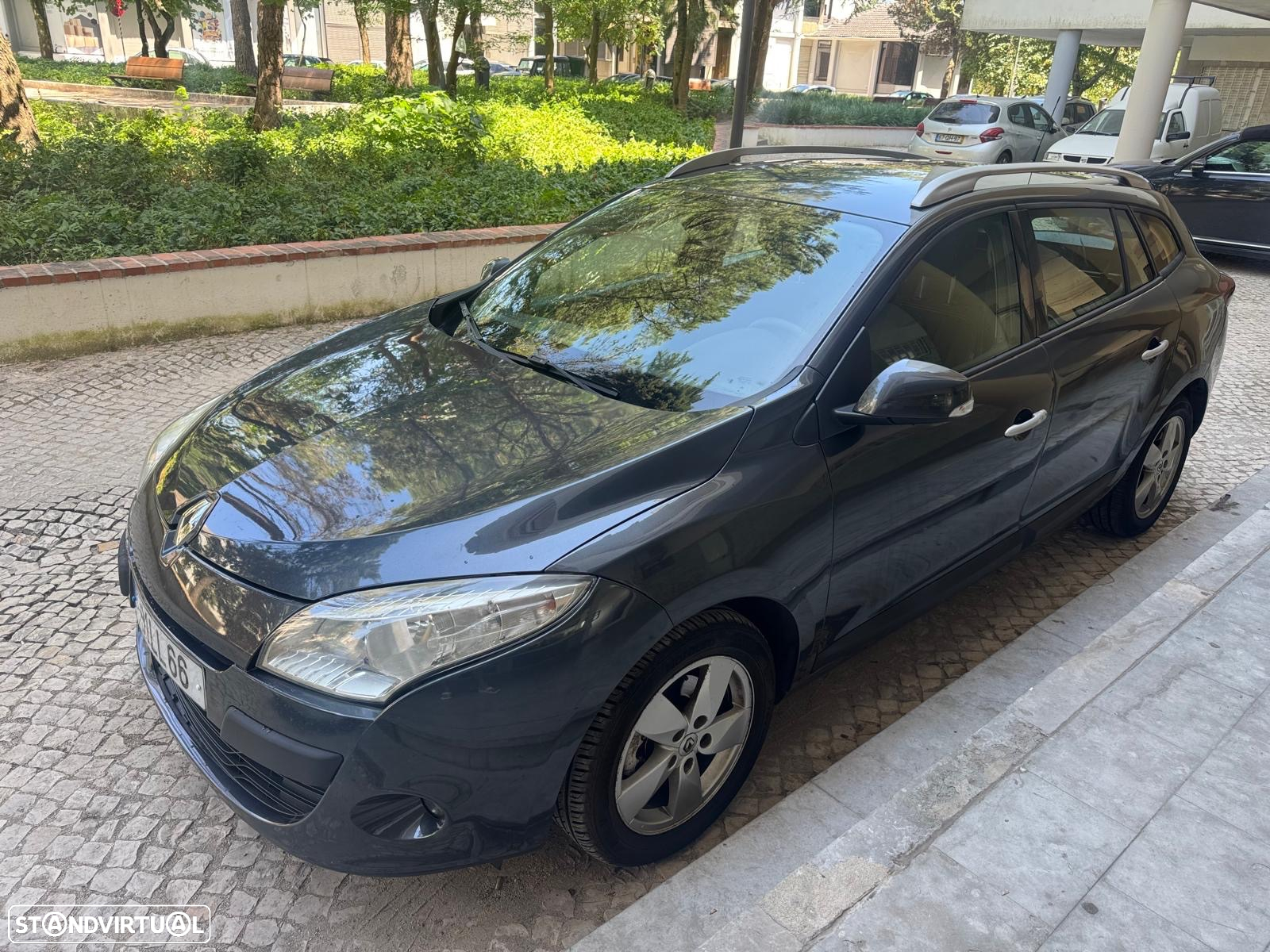 Renault Mégane Sport Tourer 1.5 dCi Confort - 4
