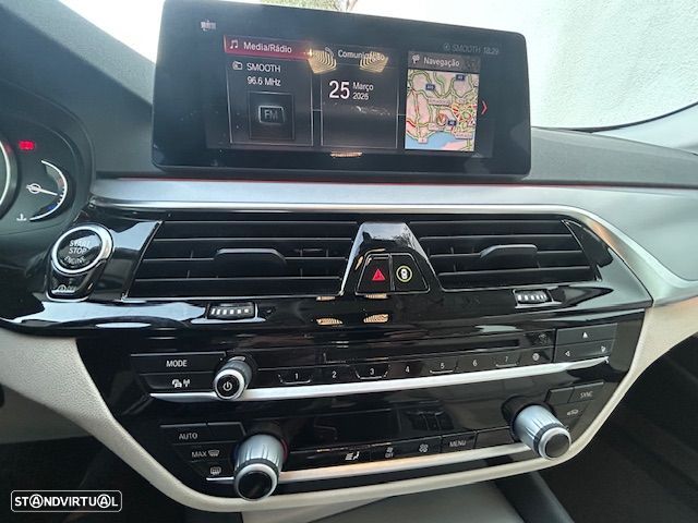 BMW 520 d Line Luxury Auto - 11