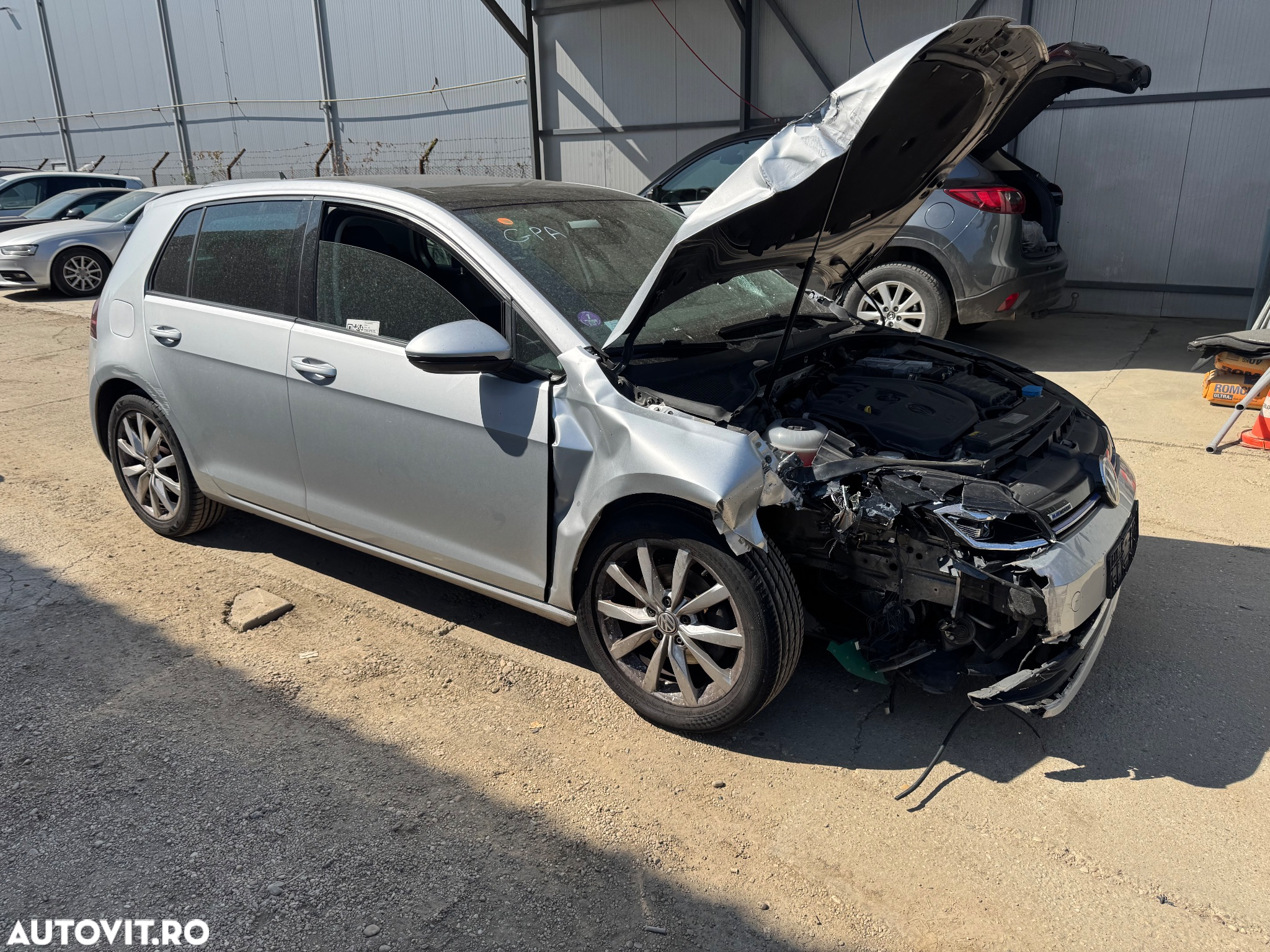 Volkswagen Golf 1.5 TSI DSG Highline - 8
