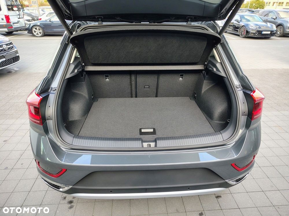 Volkswagen T-Roc - 7