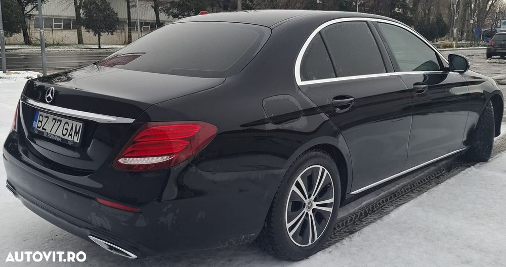 Mercedes-Benz E 220 d 9G-TRONIC - 3