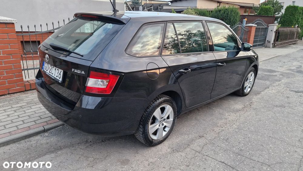 Skoda Fabia 1.0 TSI Style - 4