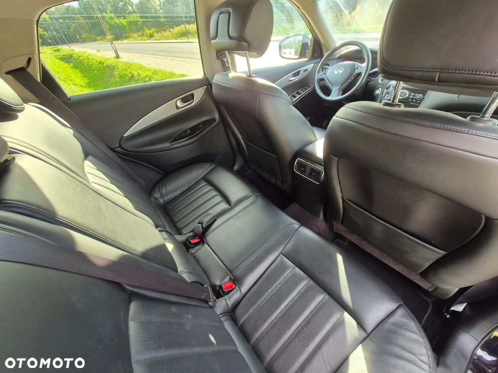 Infiniti EX EX30d Black Premium - 16