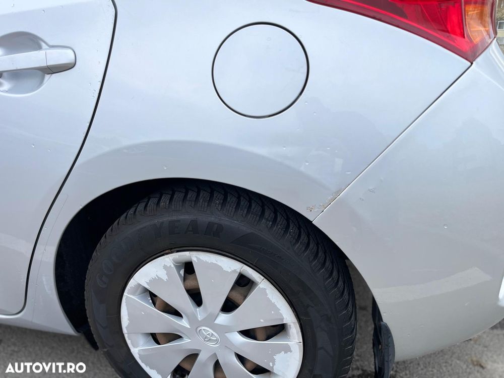 Toyota Auris 1.3 Dual VVT-i Luna - 7