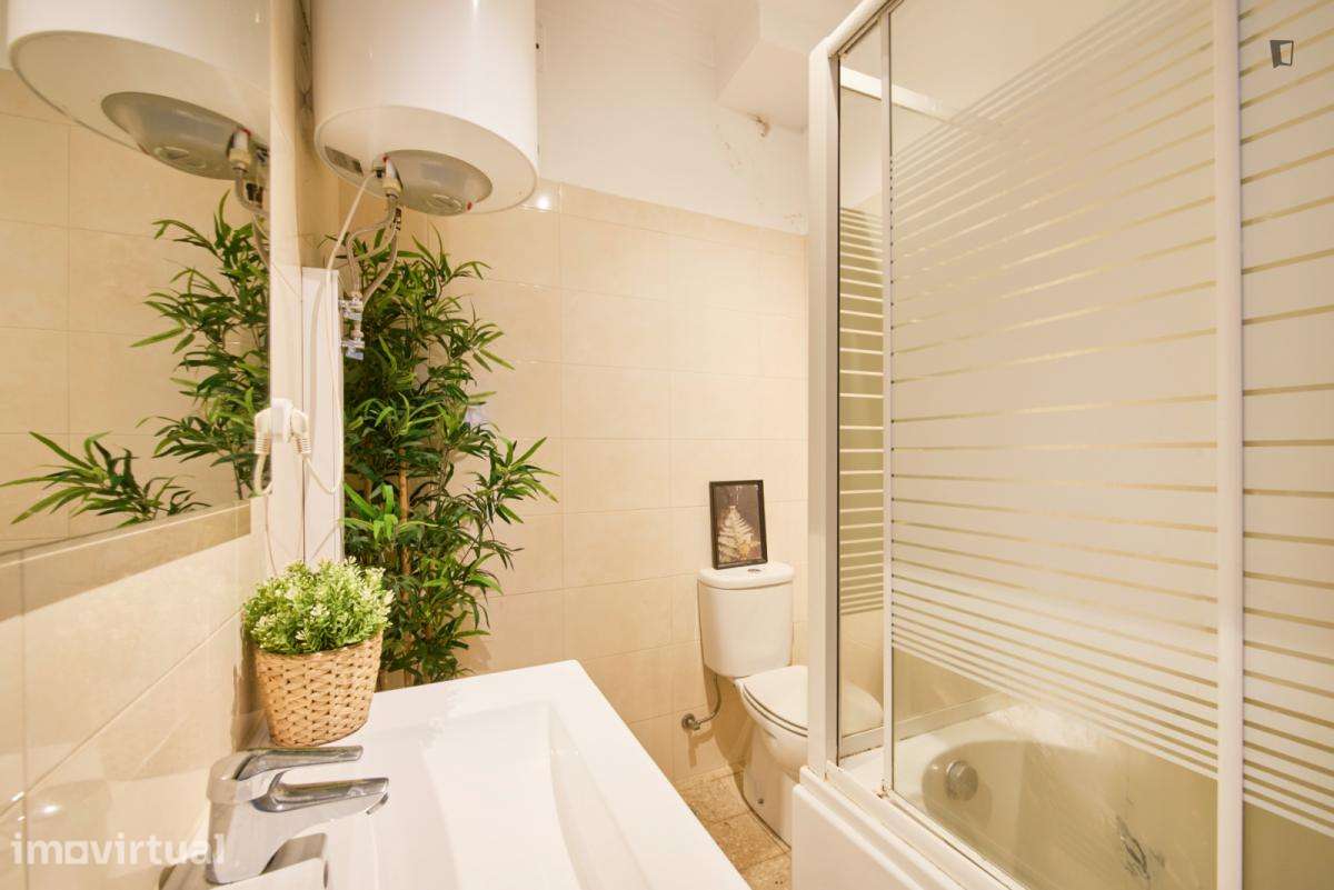 Quarto - localizado em Arroios Lisbon - Grande imagem: 2/15