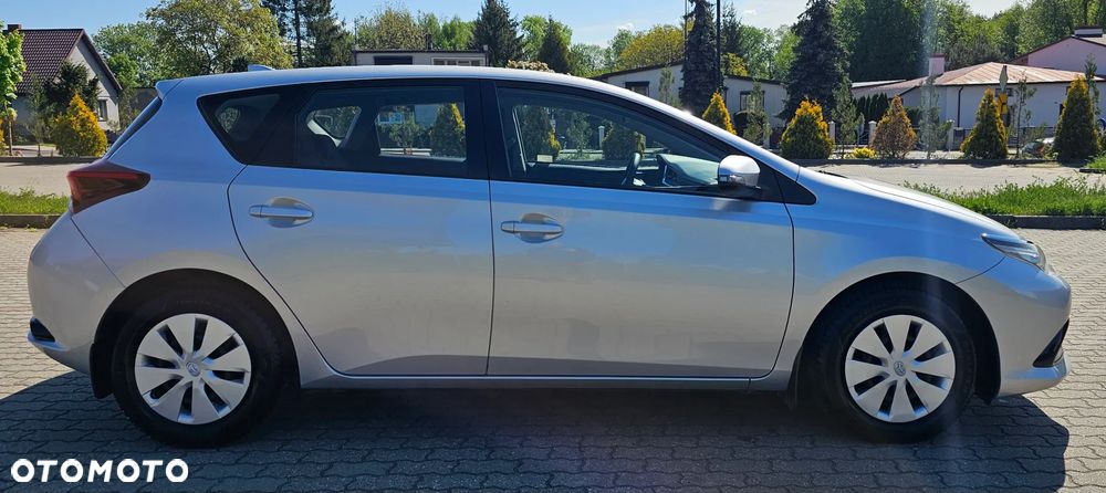 Toyota Auris 1.33 VVT-i Active - 5