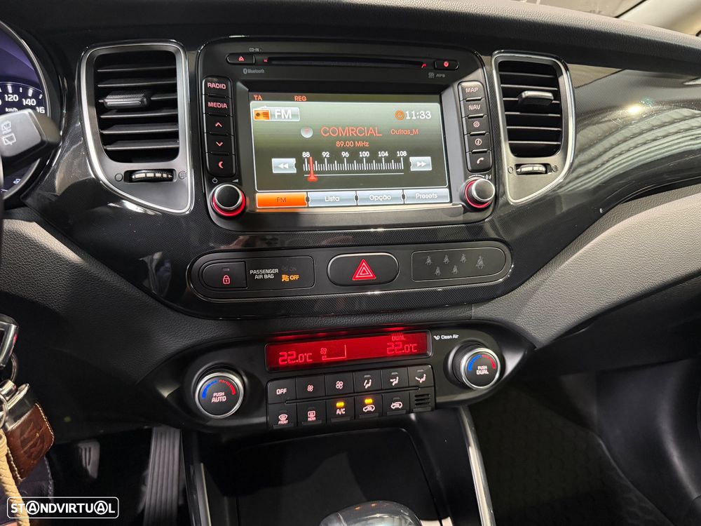 Kia Carens 1.7 CRDi ISG TX 7DCT - 22