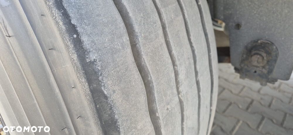 Schmitz Cargobull SCB - 10