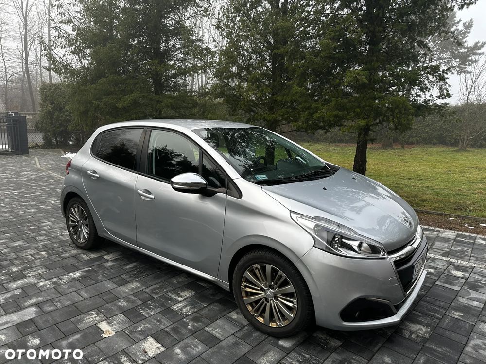 Peugeot 208 1.6 BlueHDi Active S&S - 1
