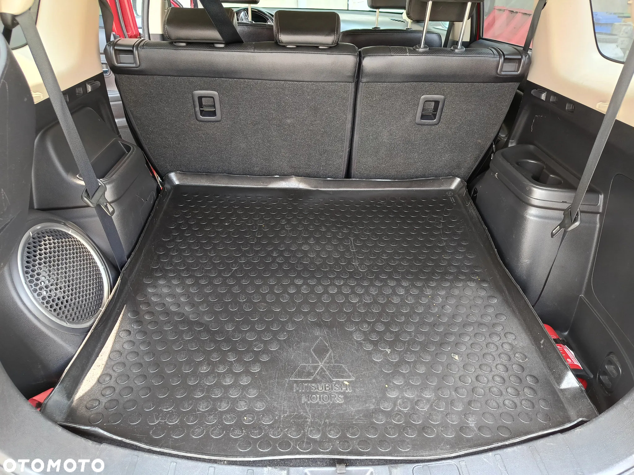 Mitsubishi Outlander - 5