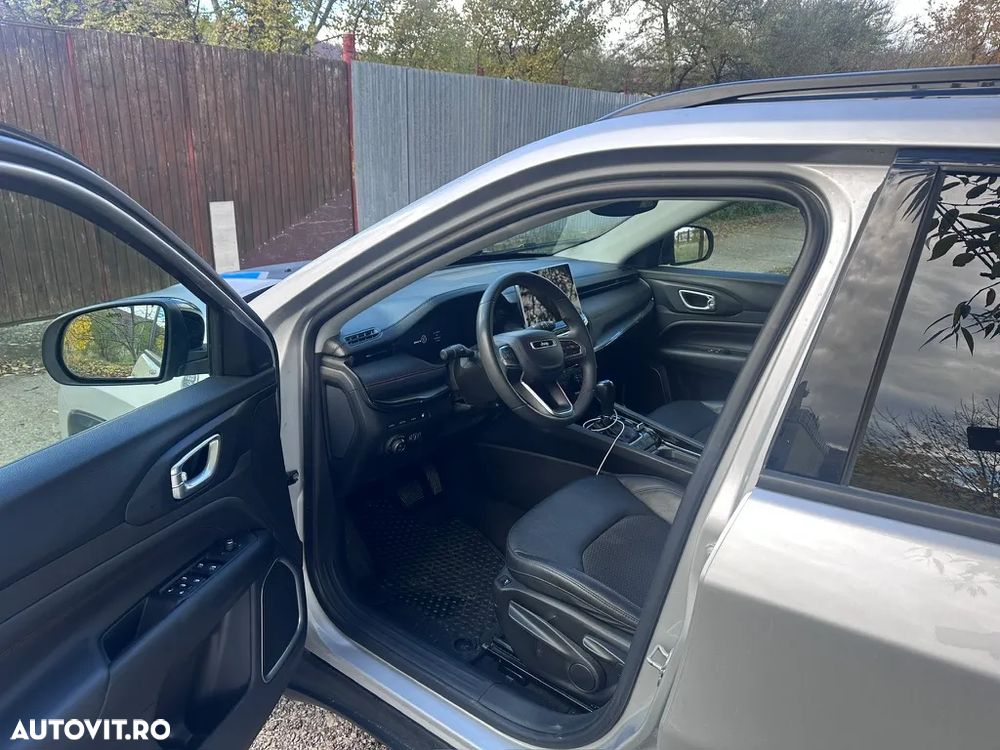 Jeep Compass 1.3 T4 4xe PLUG-IN HYBRID Automatik Trailhawk - 6