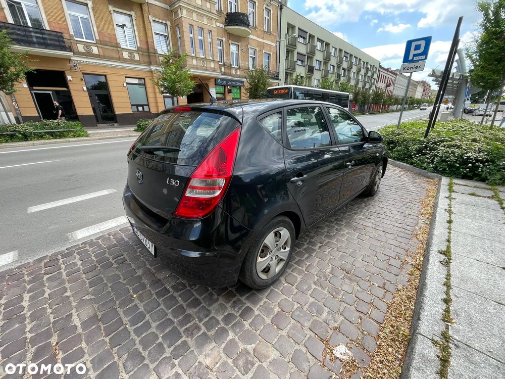 Hyundai i30 1.4 Blue Classic - 3