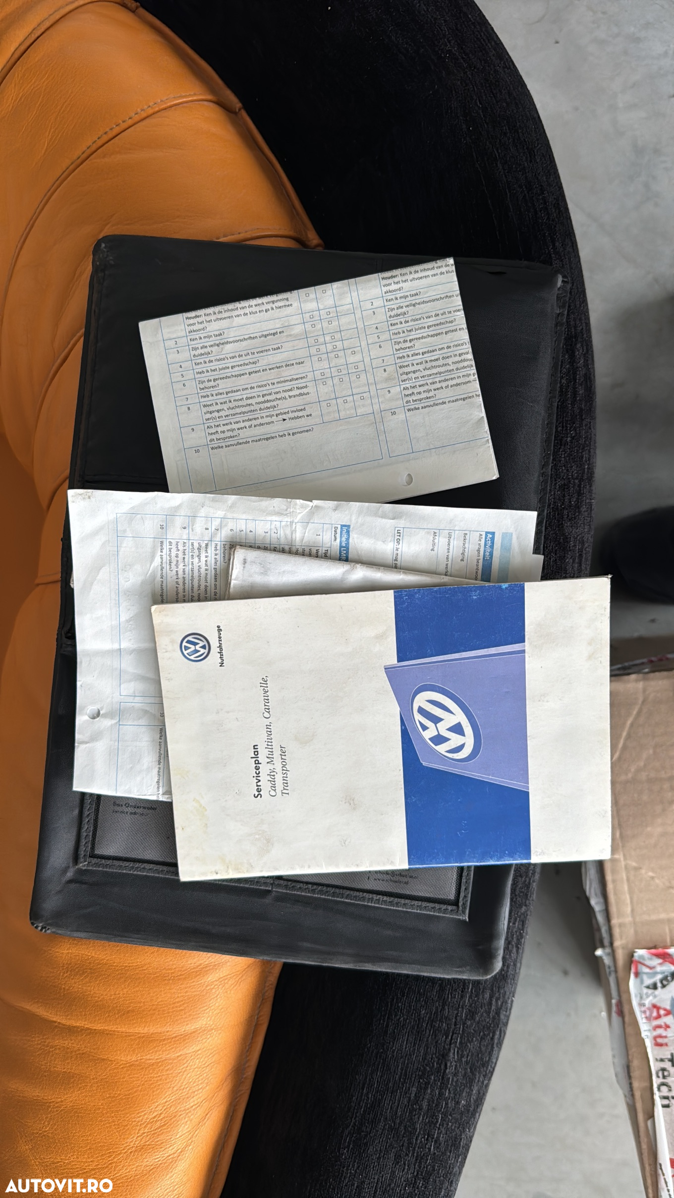 Volkswagen Transporter - 35
