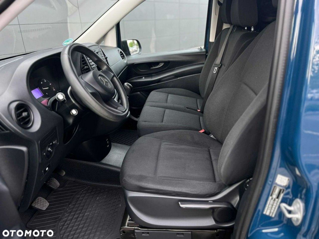 Mercedes-Benz Vito 109 - 21