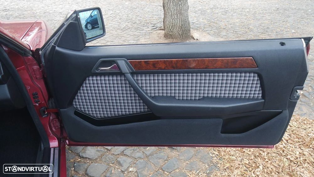 Mercedes-Benz E 200 - 31