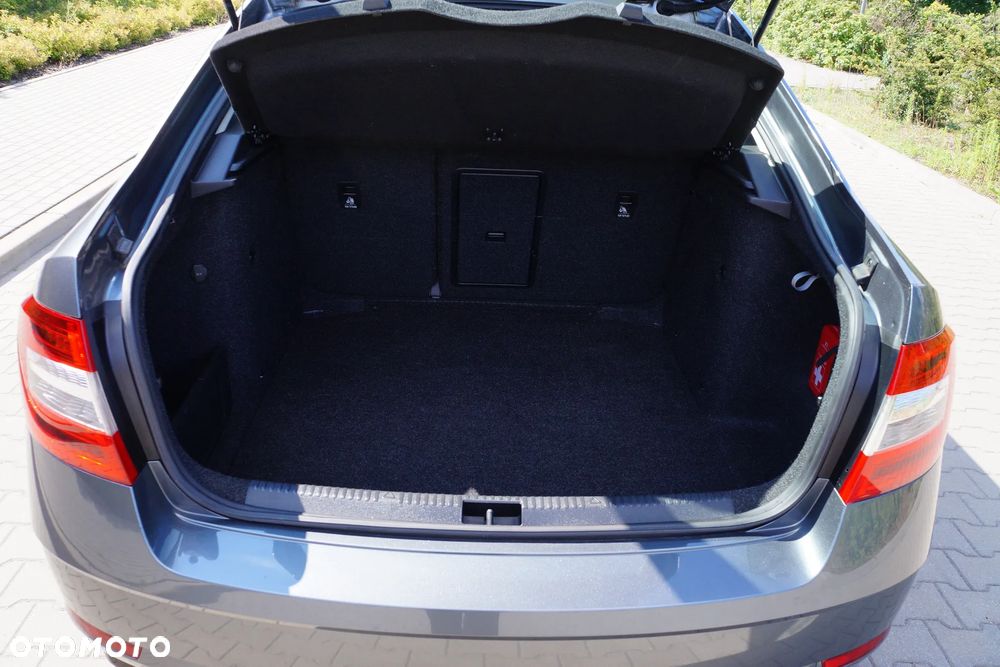 Skoda Octavia 1.5 TSI ACT Style - 16
