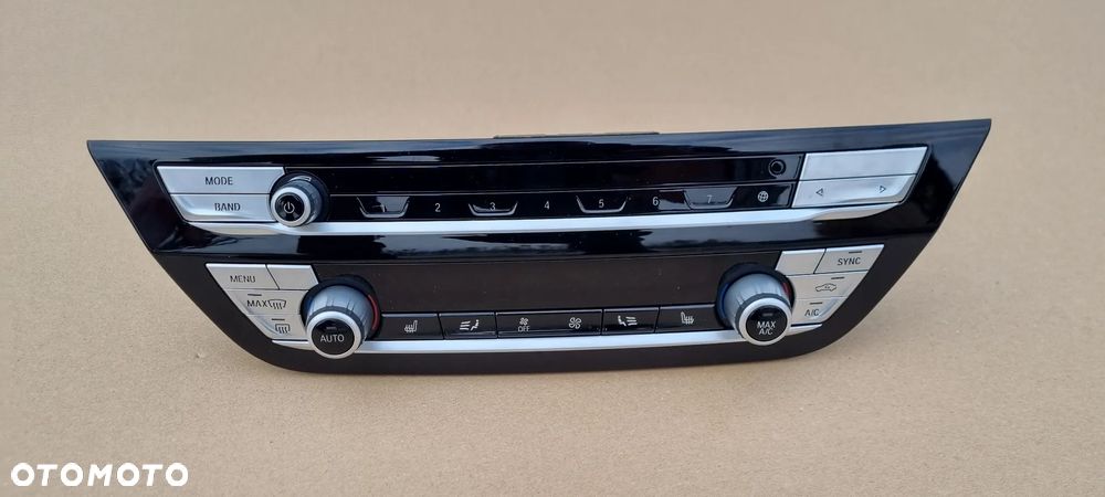 BMW X4 G02 2018- Panel klimatyzacji Radia Europa Oryginał - 1