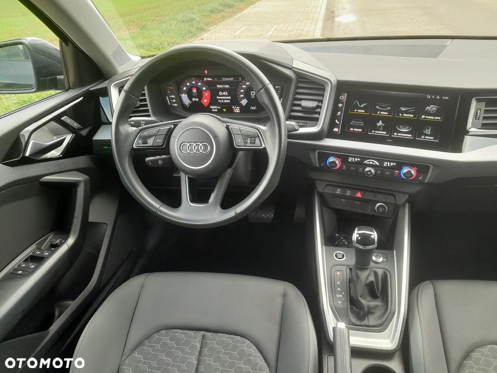 Audi A1 Sportback 25 TFSI S tronic - 13